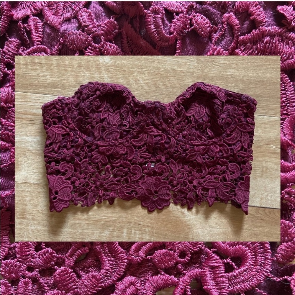 NWOT Kimchi burgundy lace bustier crop top - S